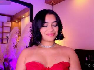 Chloe Monroeee webcam model stream image