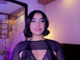 Chloe Monroeee webcam model stream image