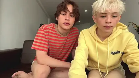 maple_and_elio webcam model stream image