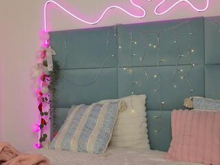 Lyssa Couture webcam model stream image