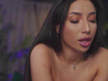 RamiraRowa webcam model stream image