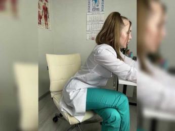 DokTor_Ada webcam model stream image