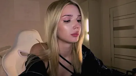 EmmaKeam webcam stripchat model stream image