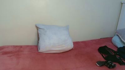 Mayacandie webcam model stream image