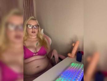DollVice webcam preview