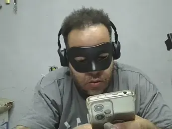 UrsoBissexualPauGrosso webcam stripchat model stream image