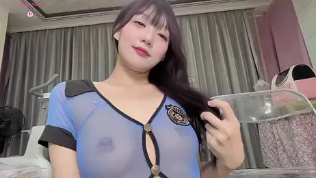 Yaya--728 webcam stripchat model stream image