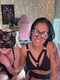 LaPetiteKim webcam stripchat model stream image