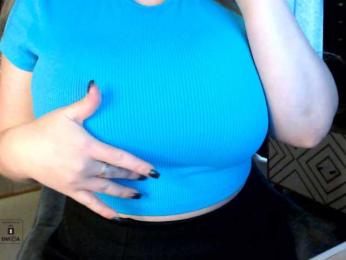 Vikki_tori_a webcam model stream image