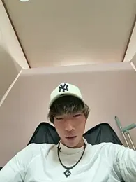 kshu420 webcam model stream image
