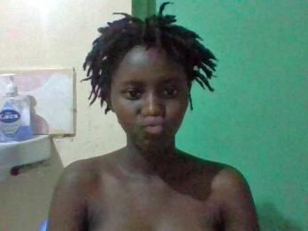 Nastygirl3 webcam bongacams model stream image