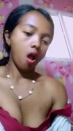 Elisah7 webcam model stream image