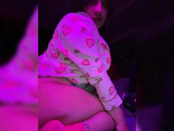 evelineeva webcam bongacams model stream image