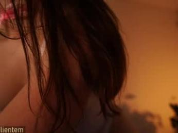 ms_seductive webcam model stream image