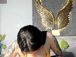 Angeline Smith webcam flirt4free model stream image