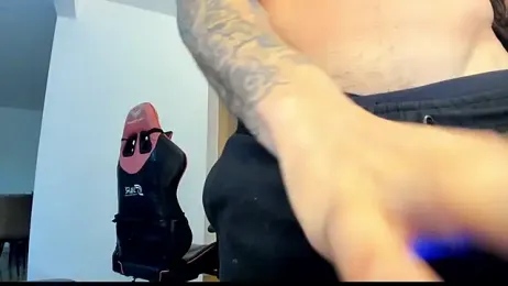 Uxiox webcam stripchat model stream image