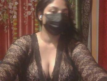 Naughtyladki webcam model stream image