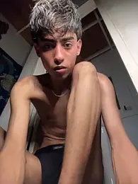 Mauuu18 webcam stripchat model stream image