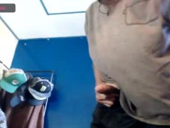 suggabrown_ webcam model stream image