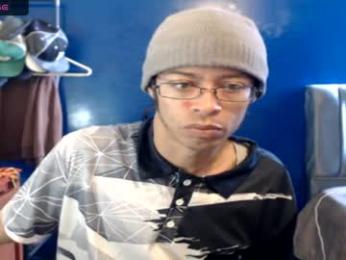 suggabrown_ webcam model stream image