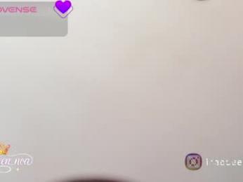 tinaqueen_noa webcam chaturbate model stream image