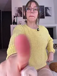 _nobara__ webcam model stream image