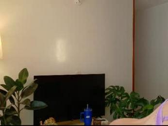ivonnybonita_ webcam model stream image