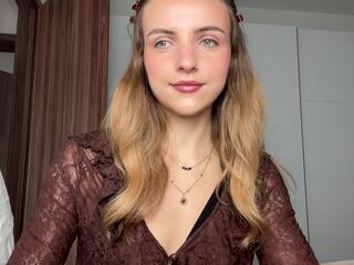 Harper Cohen webcam model stream image