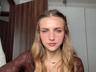 Harper Cohen webcam model stream image
