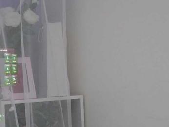 rosess_ webcam bongacams model stream image