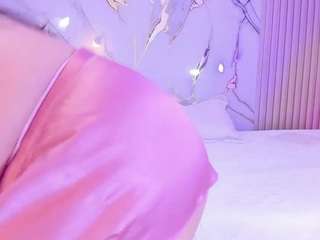 shalom-exotic webcam camsoda model stream image
