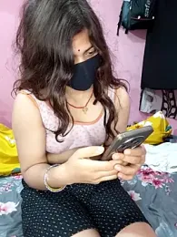 hiddennisha webcam stripchat model stream image