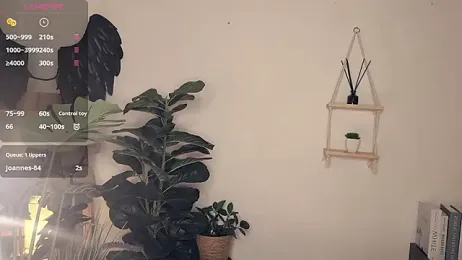 LaureMestler webcam stripchat model stream image