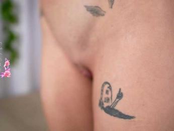 babyyyluna webcam model stream image