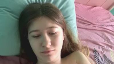 XiaoHelde webcam cam4 model stream image