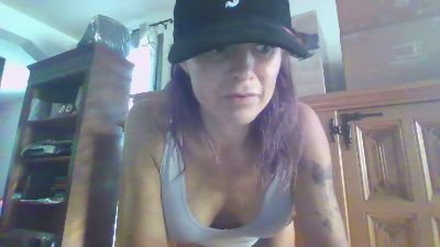 ElleestOuu webcam model stream image