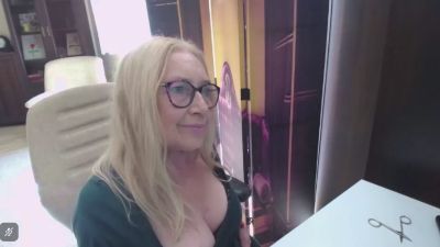 Sofia_xLOVE webcam model stream image