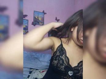 Ashlii webcam bongacams model stream image
