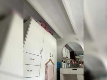 SallyeLeins webcam bongacams model stream image