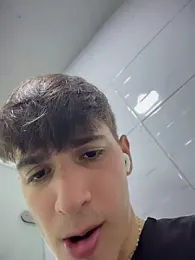 Naim_TheKing webcam model stream image