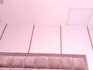 dakotawangi webcam model stream image