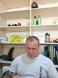 Crek666 webcam model stream image