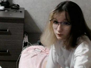 Lilfain-baby webcam model stream image