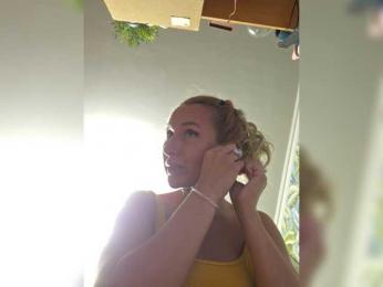 ARotikA1 webcam bongacams model stream image