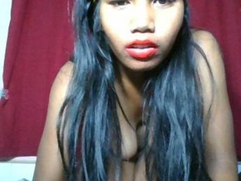Keziah34 webcam bongacams model stream image
