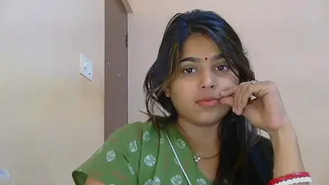 Cute-Simmi69 webcam model stream image