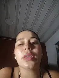 LaurenWelly_ webcam model stream image