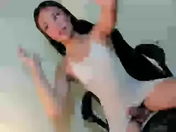 ELODIE_COOPER webcam model stream image