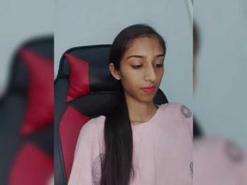 AlinaPopy webcam bongacams model stream image