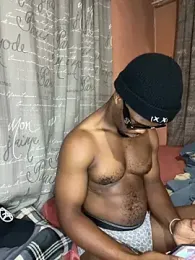 naughty_thick webcam model stream image